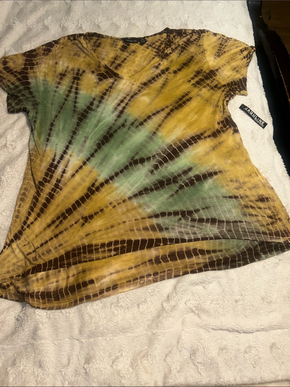 Jacqueline Tie-Dye V-Neck Top
